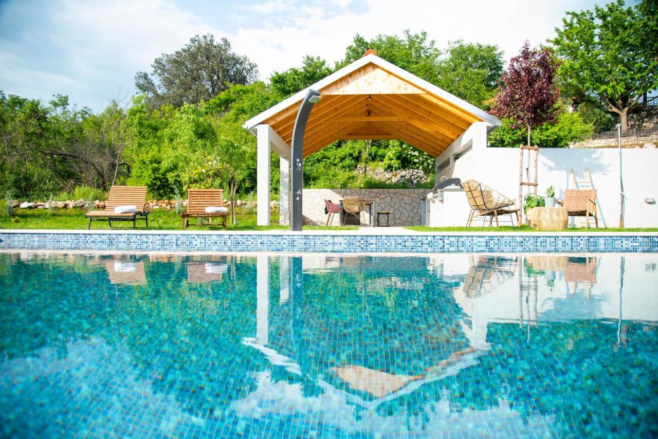 Villa Vita Trilj エクステリア 写真
